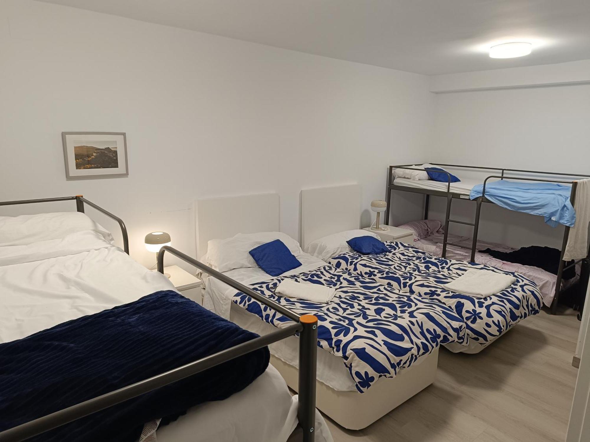 Bed & Breakfast 2-centro Hab Compartida Masculina 8x Madrid
