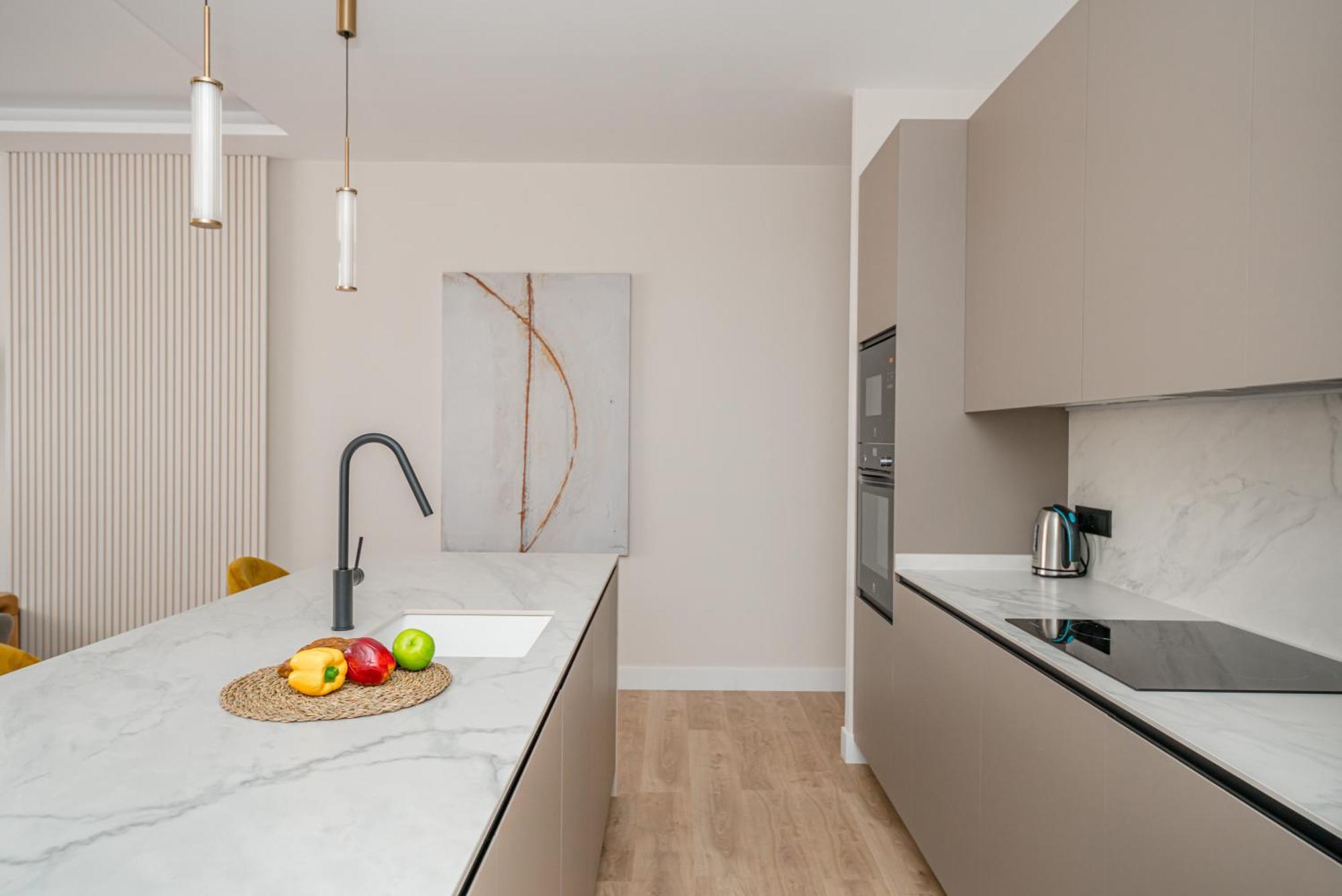 Apartamento Centro Xxi Calle Principe 3br 3bh *