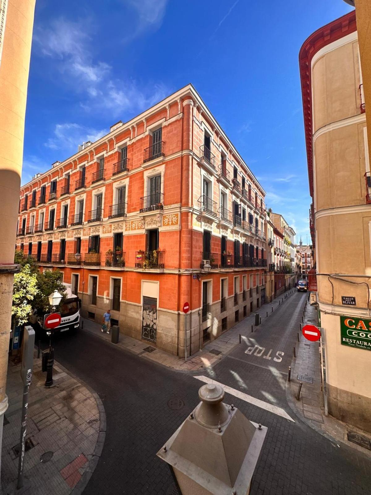 Apartment Amazing 3bd 3bth With 9 Balconies By Madrid4you