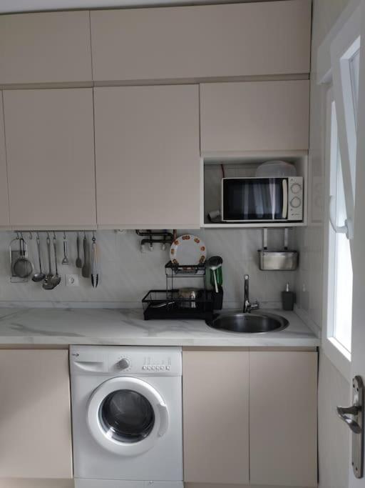 Apartamento Moderno Con Oficina Y Balcon *