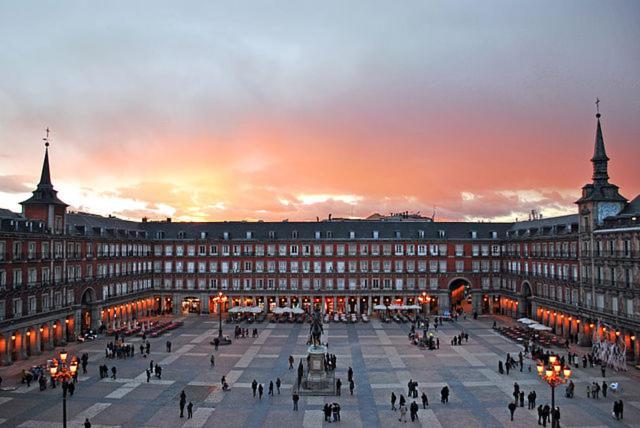 Wanderlust Gran Via Apartamento Madri