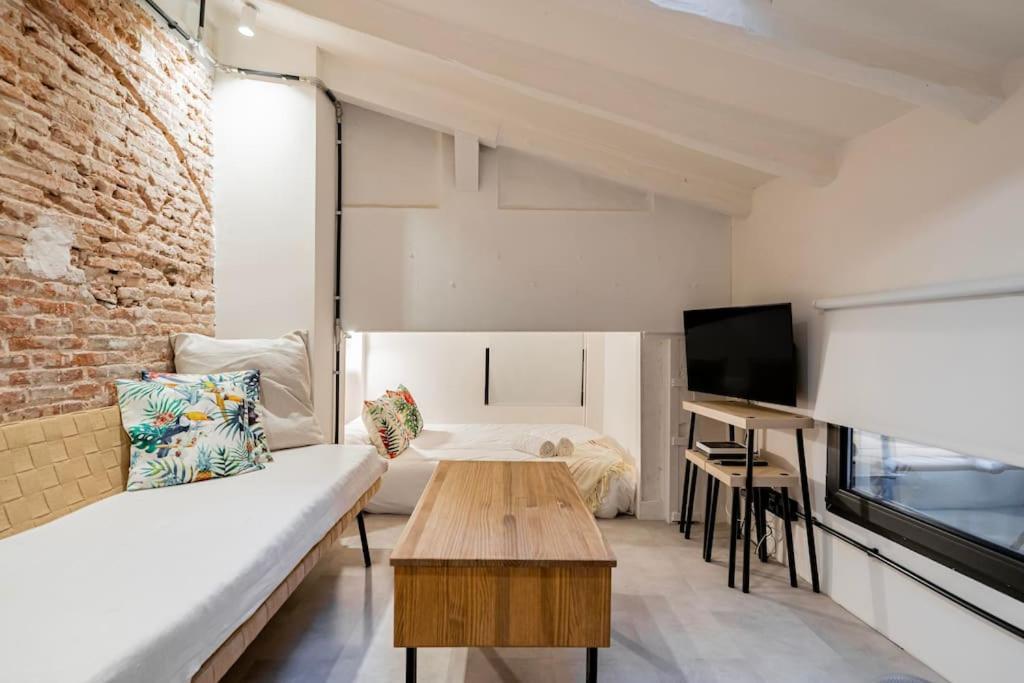 Apartamento Picturesque Corner In - Guzman Madri