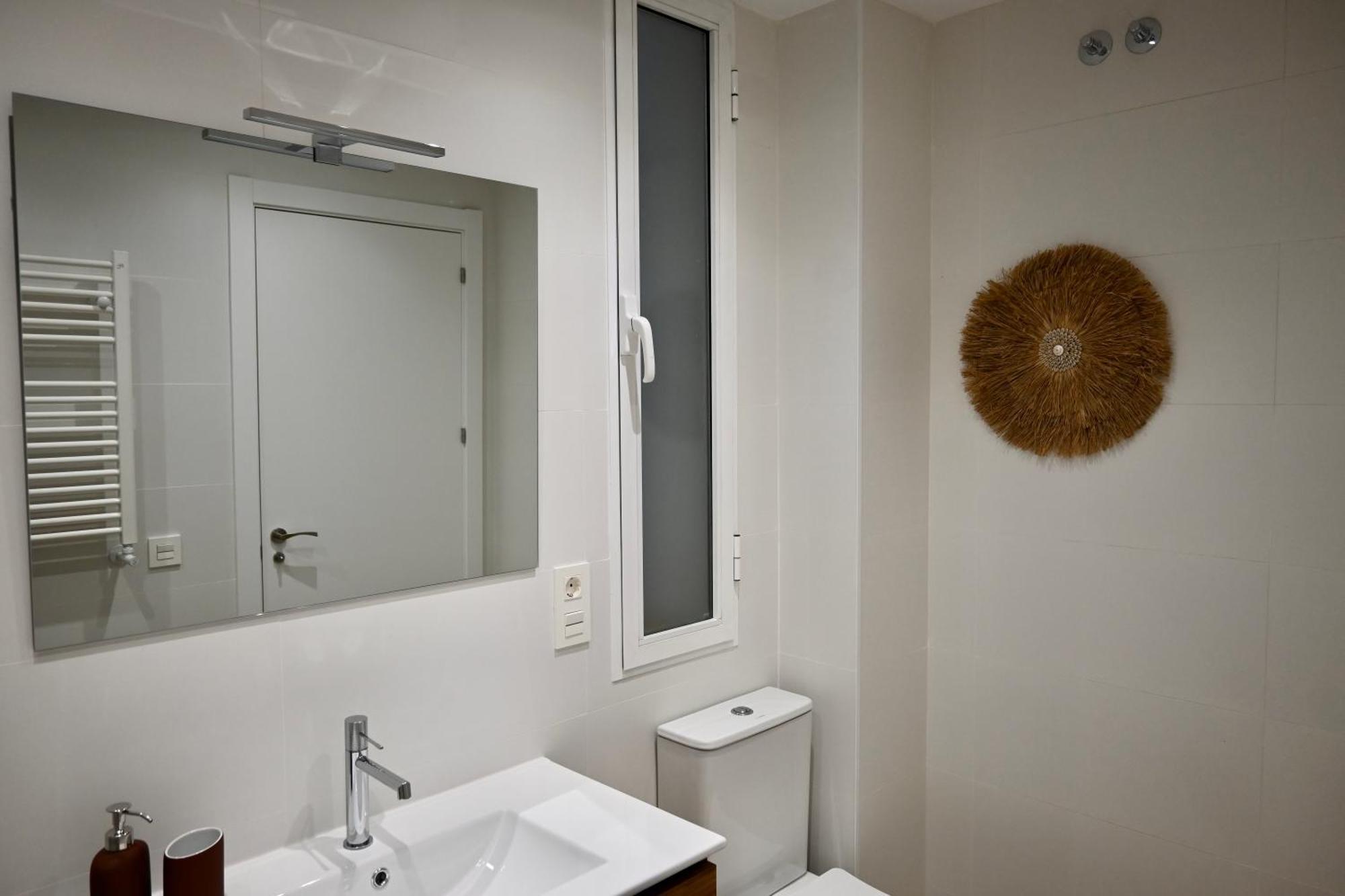 Apartamento For Amplio Y Lujoso Temporal En El Barrio De Salamanca Gdp9 Madrid