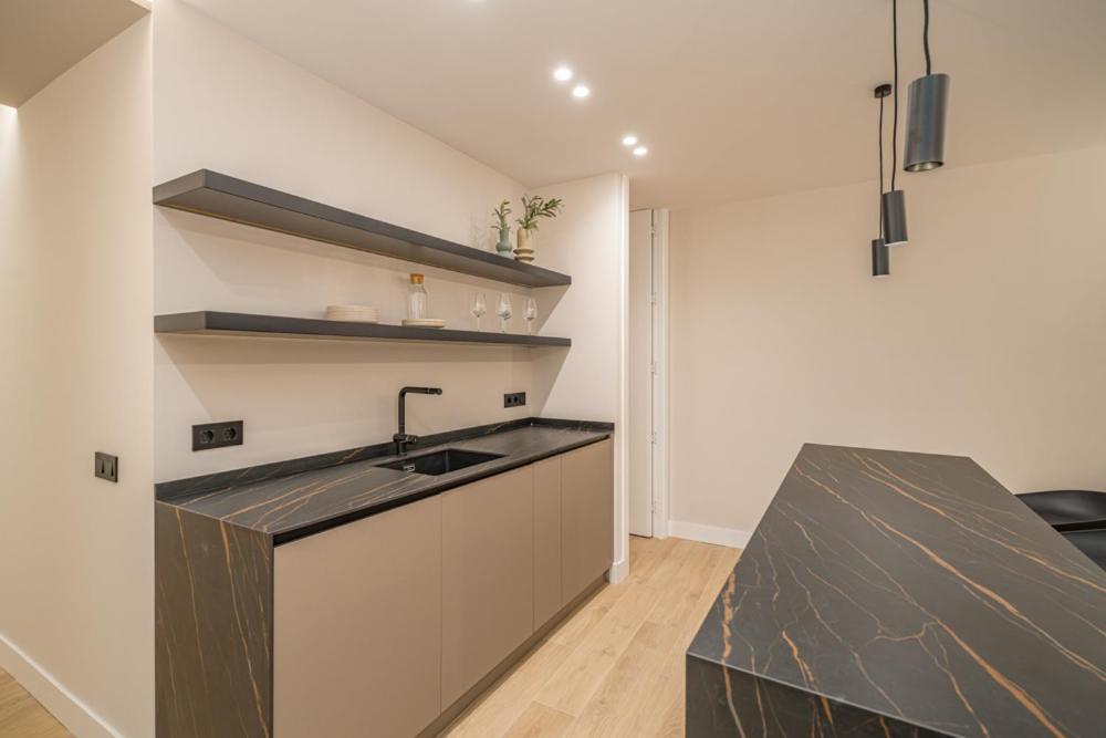 Apartamento Centro Xxi Calle Principe 3br 3bh