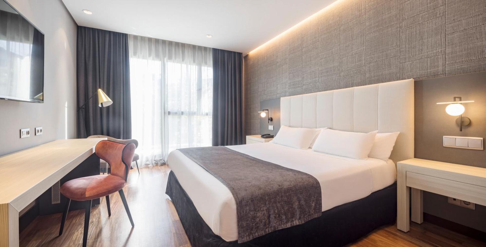 Hotel Ilunion Alcalá Norte 4*