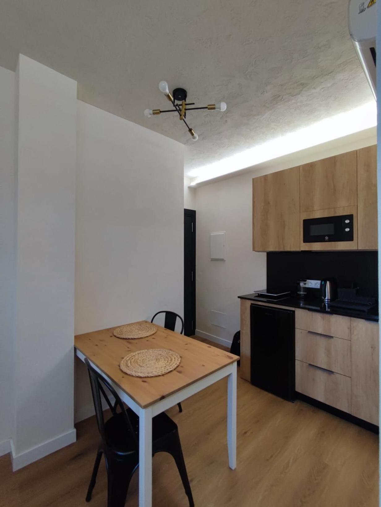 Ama Metropolitano 01 Apartment Madrid
