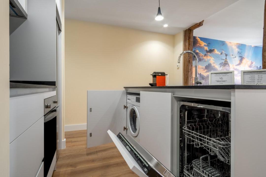 Appartement 2 Bedrooms 2 Bathrooms Furnished - Malasana - Bright And Refurbished - Mintystay