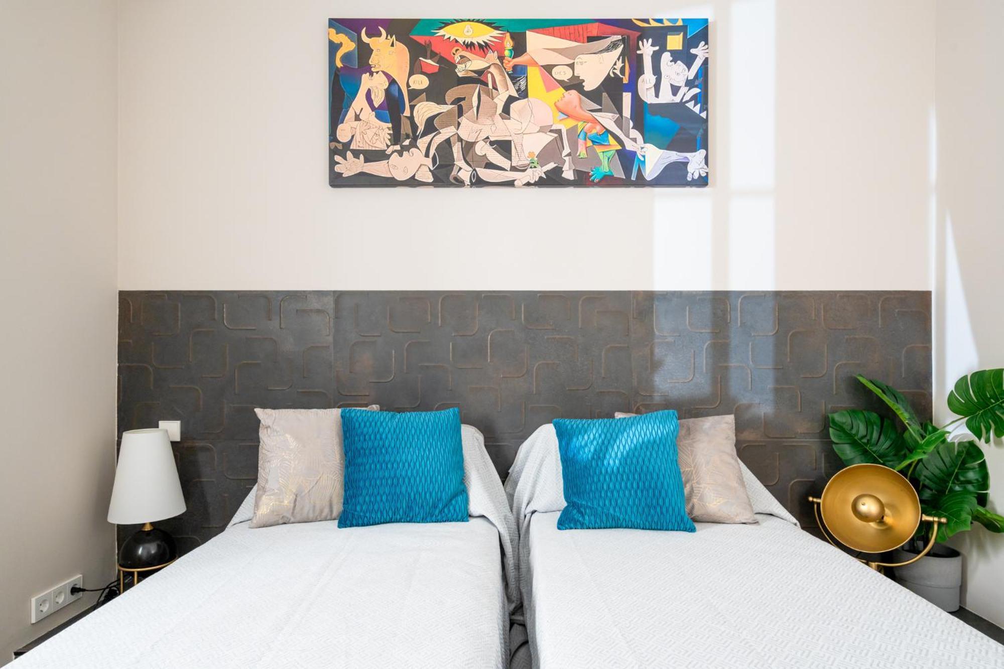 Deluxe Reina Sofia Atocha Comfy Appartement