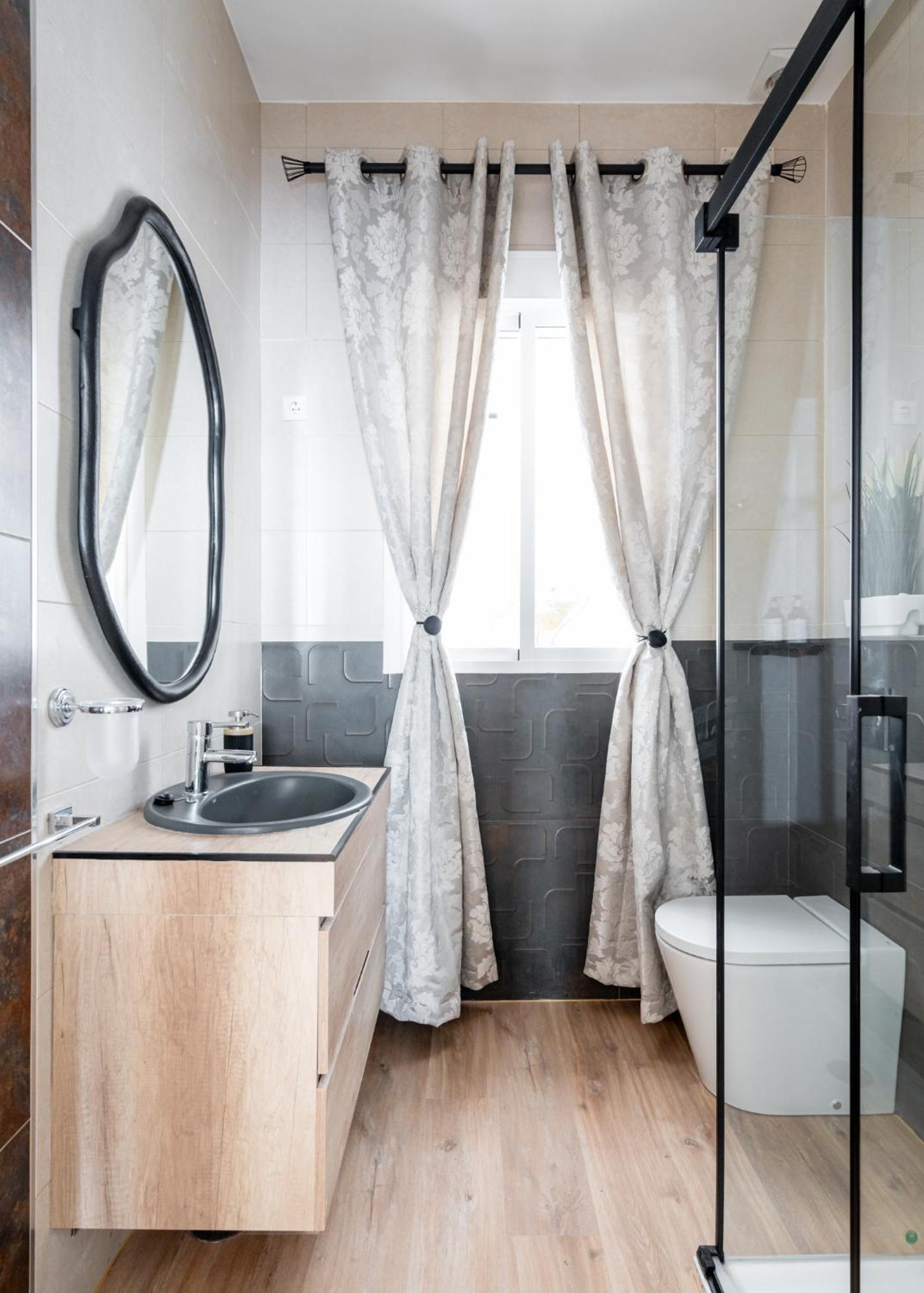 Appartement Deluxe Reina Sofia Atocha Comfy Madrid