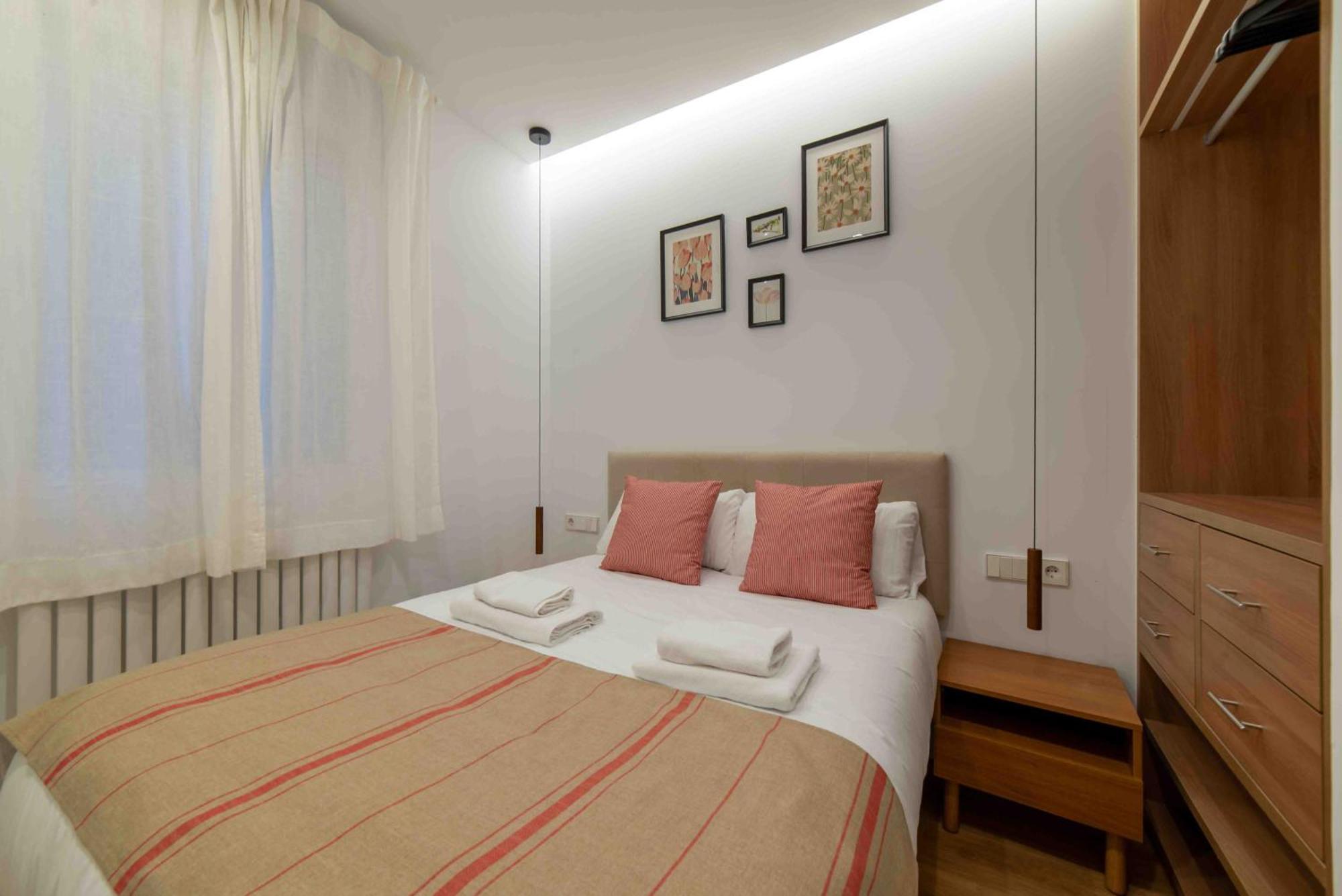 Apartment Piso Moderno En Barrio De Salamanca Madrid