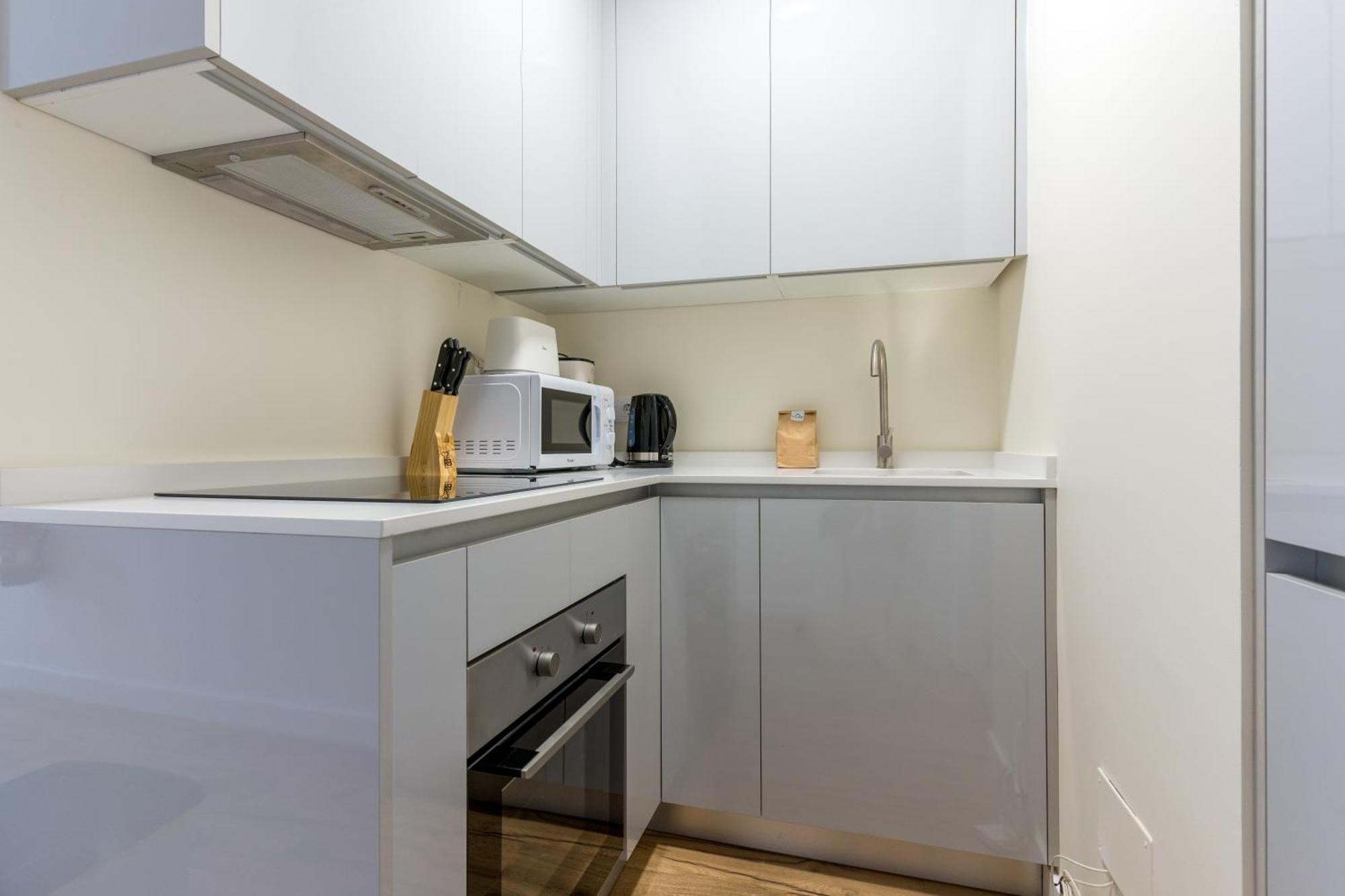 Modern And Wide- 3bd 2,5 Bth- Plaza Castilla Apartamento Madrid