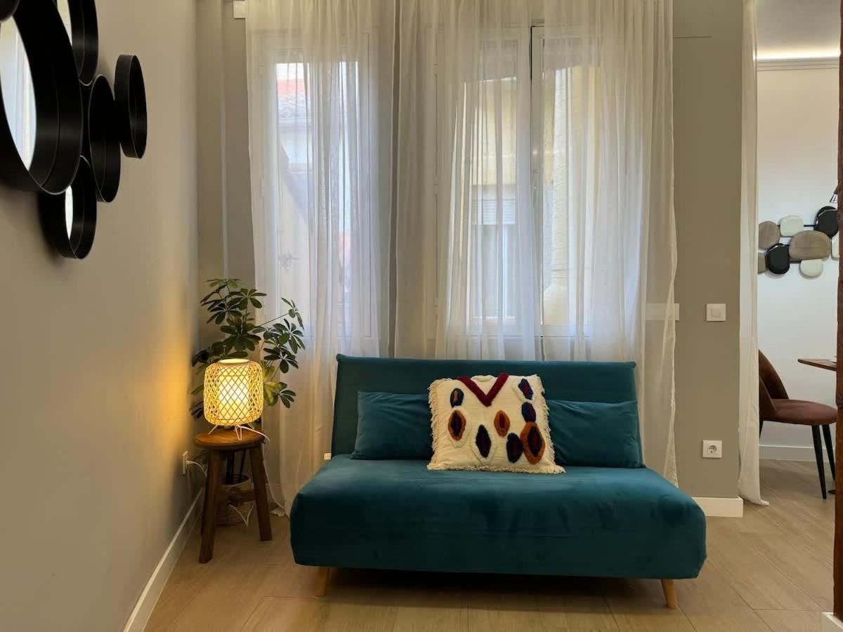 Plaza Mayor Cozy Private With Ac Apartment *