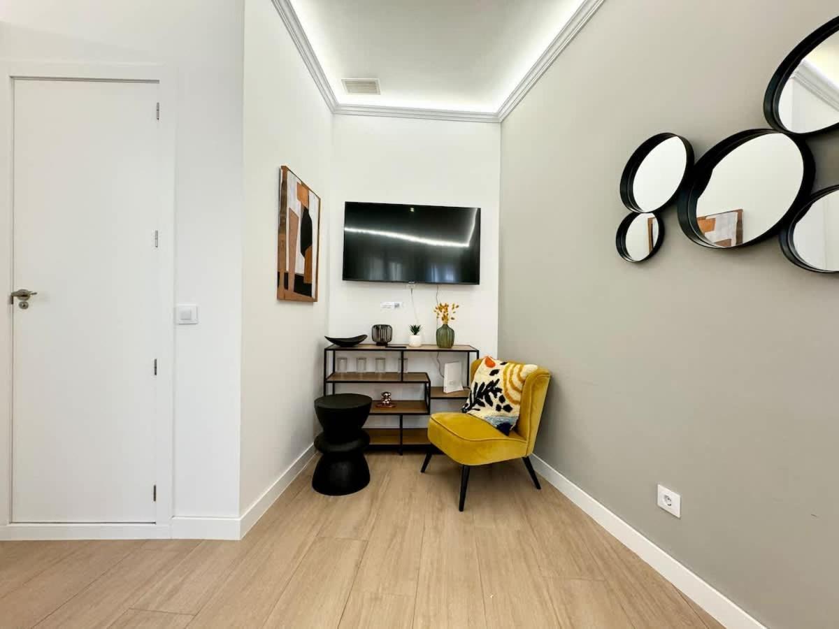 Apartment Plaza Mayor Cozy Private With Ac *