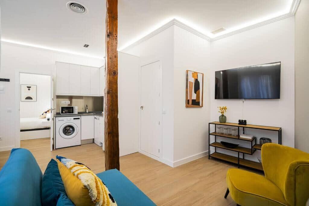 Apartment Plaza Mayor Cozy Private With Ac *