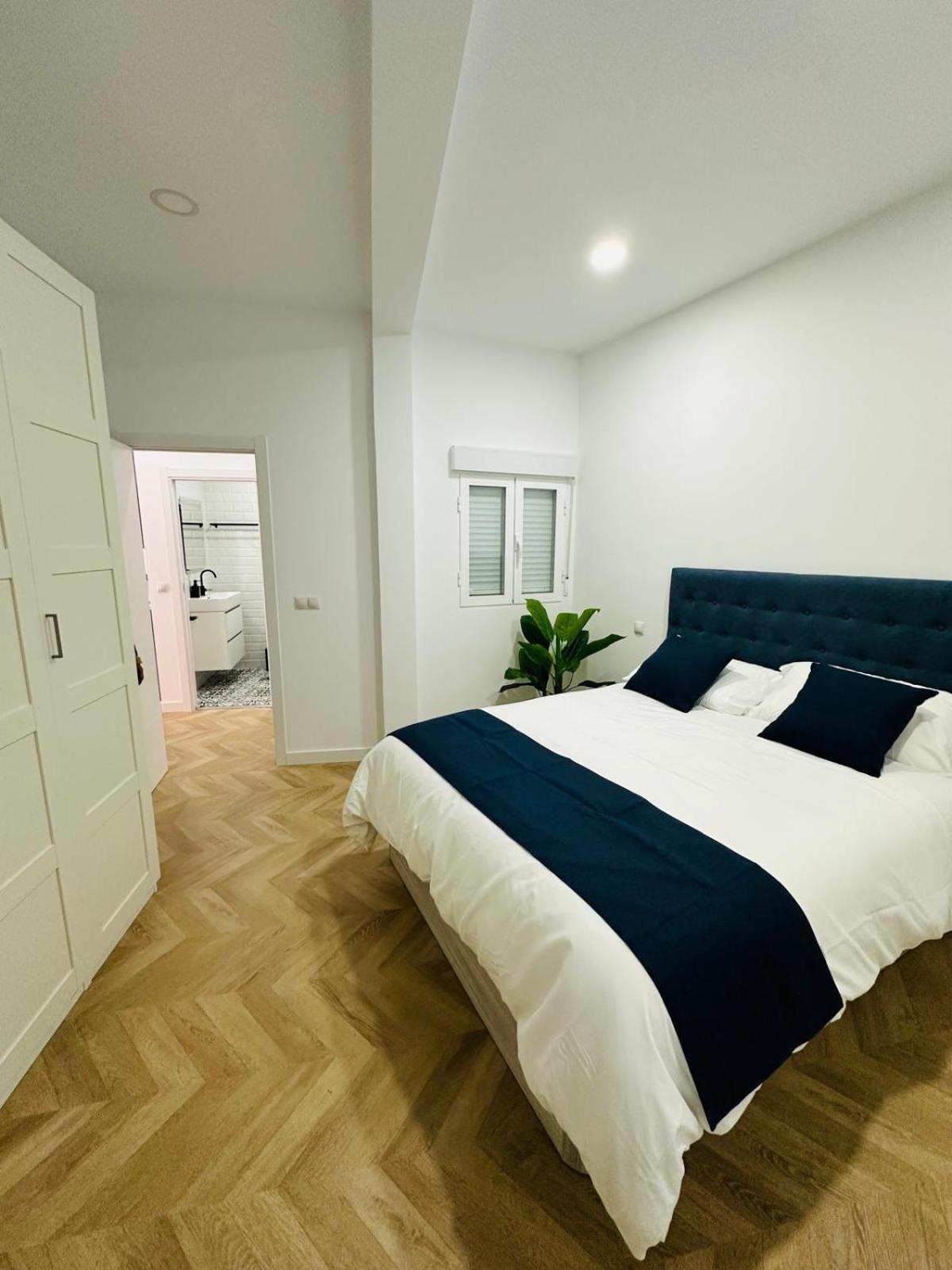 Apartment Lujoso En El Centro By Bebalmy Madrid