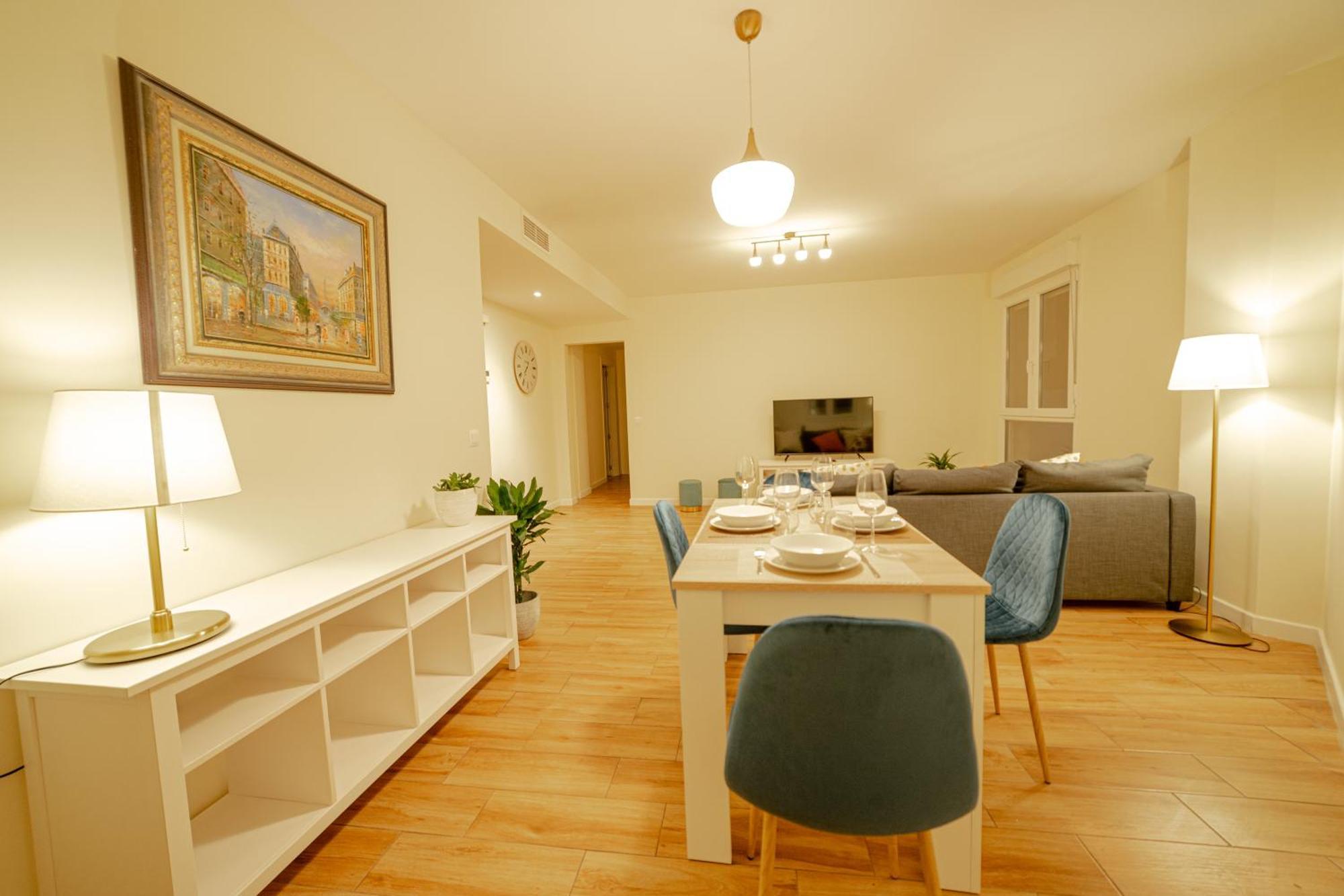 Avenida De America -chamartin- 0a93 Appartement