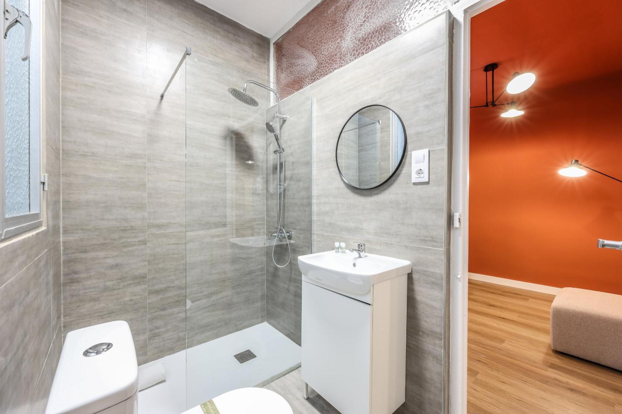 Apartamento De Diseno Gran Via -no Ascensor-