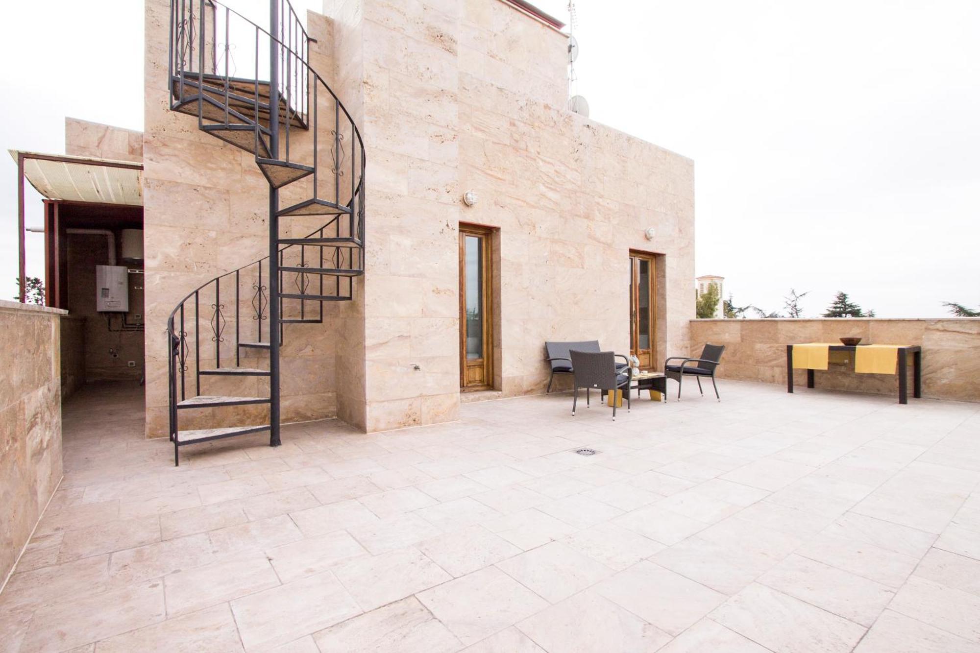 Villablino Arturo Soria Appartement *