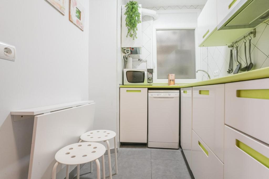 Bright & Cozy 2bd - Opera Area Apartamento