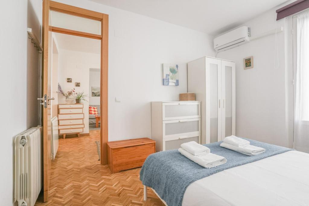 Bright & Cozy 2bd - Opera Area * Madrid