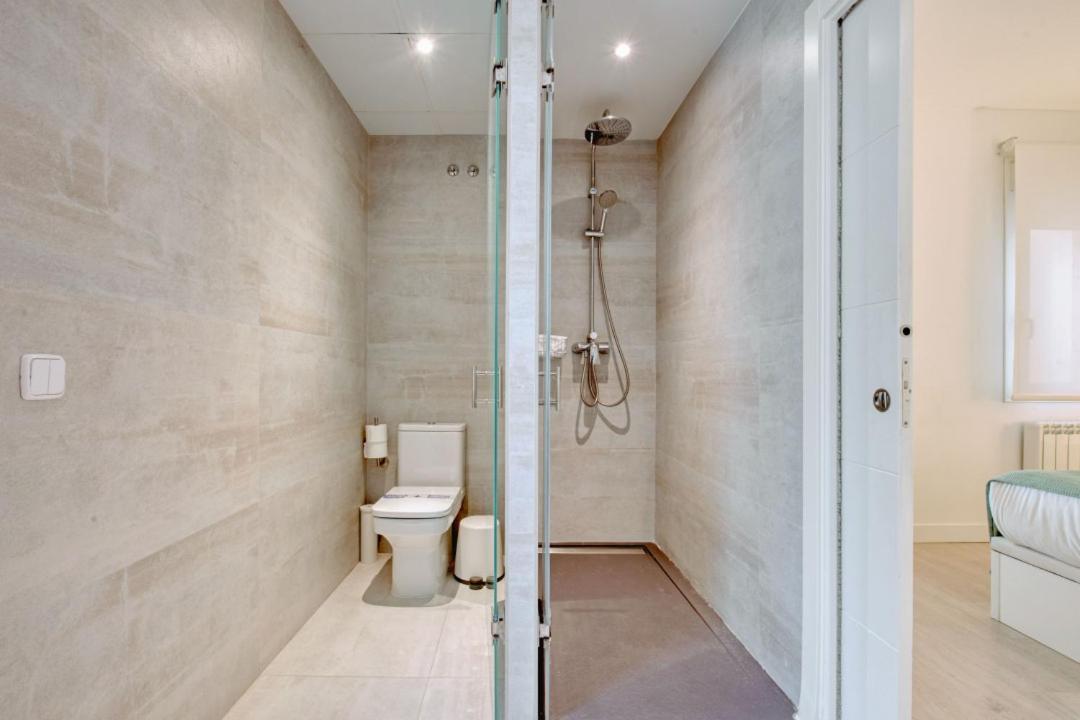 Appartamento 1 Bedroom 1 Bathroom Furnished - Salamanca - Stylish Wterrace - Mintystay *