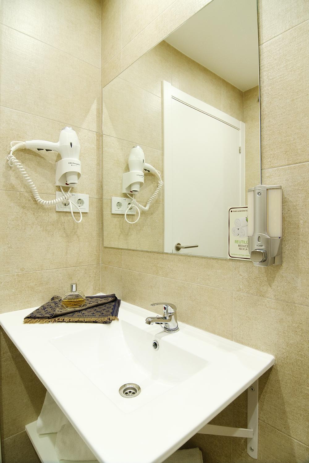 Bestprice Alegria Madrid