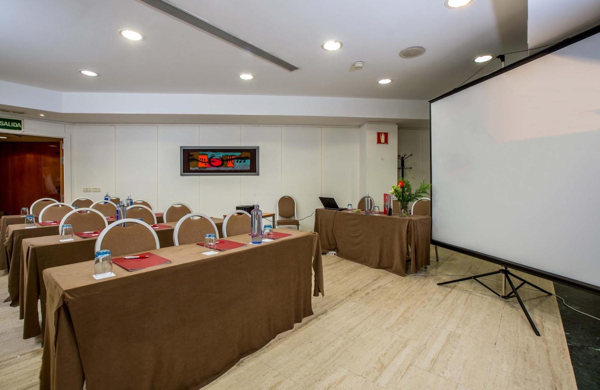 Hotel Leonardo Center Madri