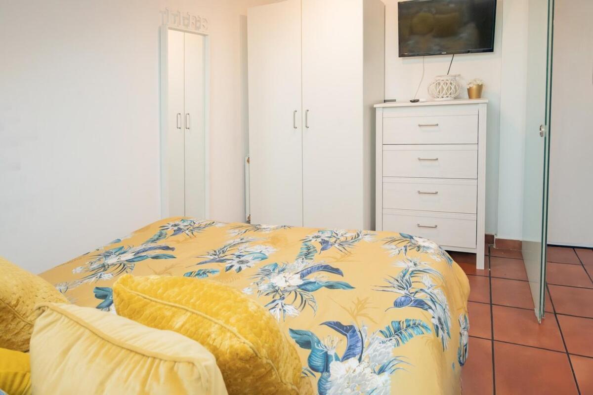 And Bright Temporal Penthouse Center Myr137c Apartment *