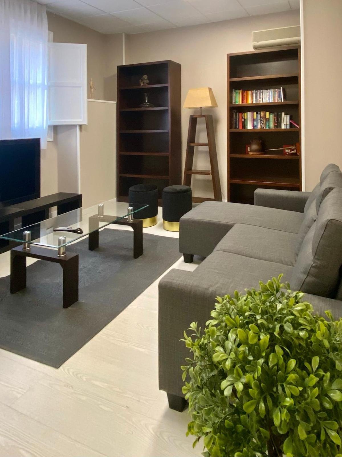 Appartamento Entire In The Center - 10 Pax *