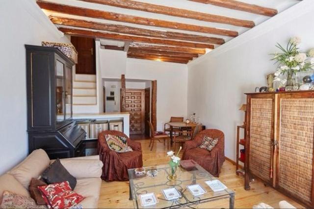 ático Duplex Con Terraza En Puro Centro, 2 A 8 Pax Madri