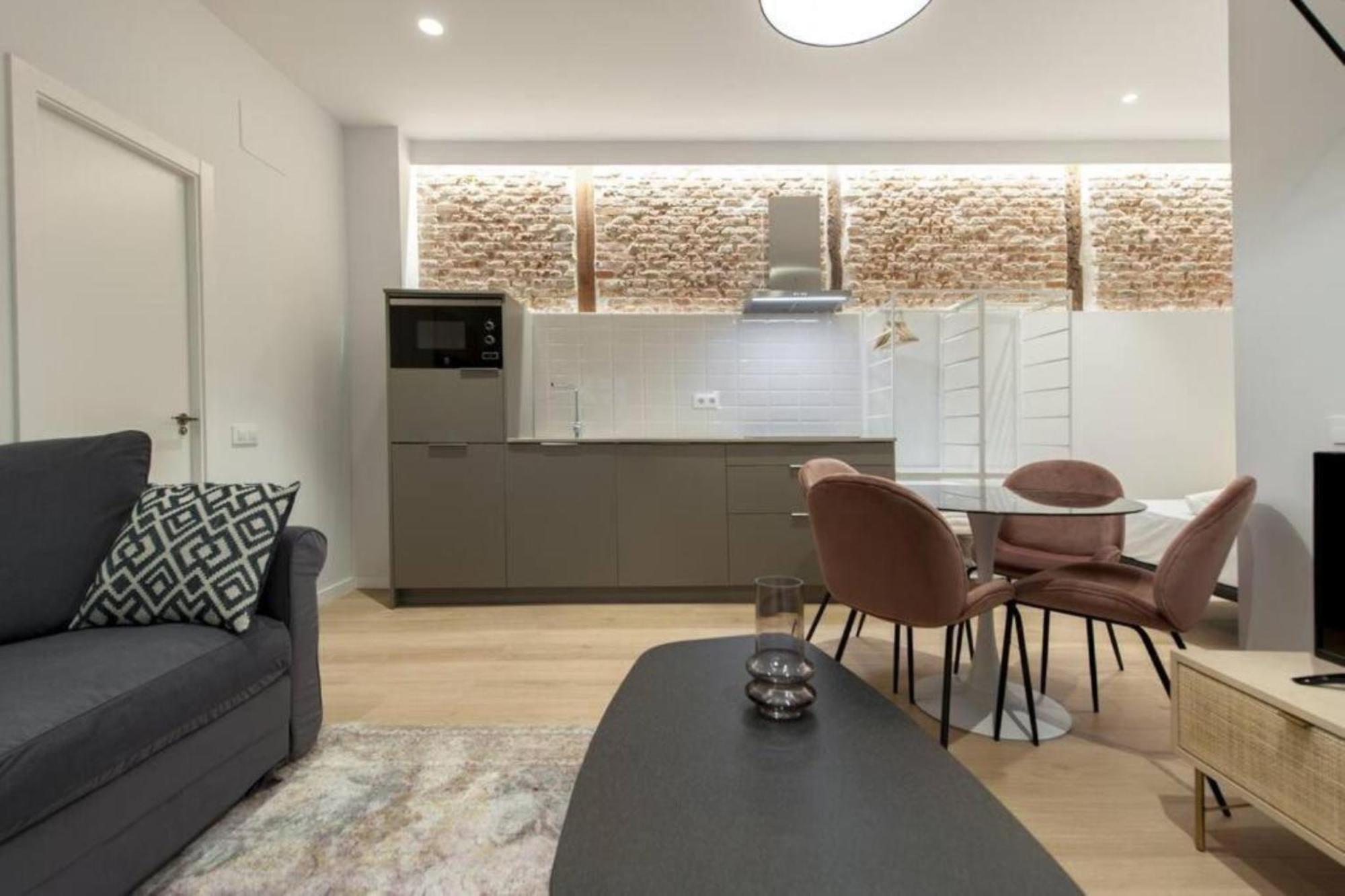 Ah - La Latina Loft - Centro Y Comodidad En Un Solo Lugar * Madrid