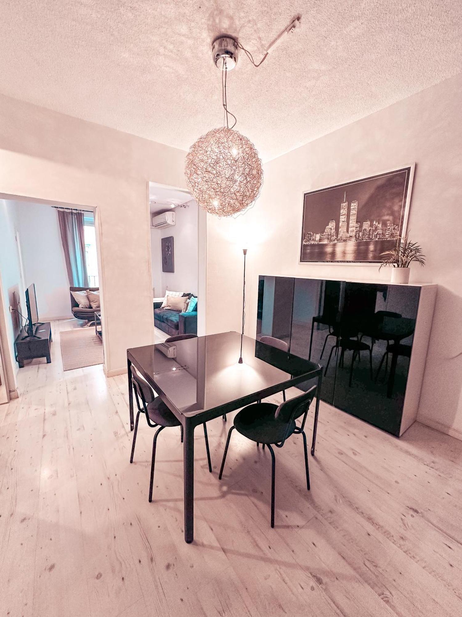 Lujosa Vivienda En El Centro De Tu De Ocio - Preciados *