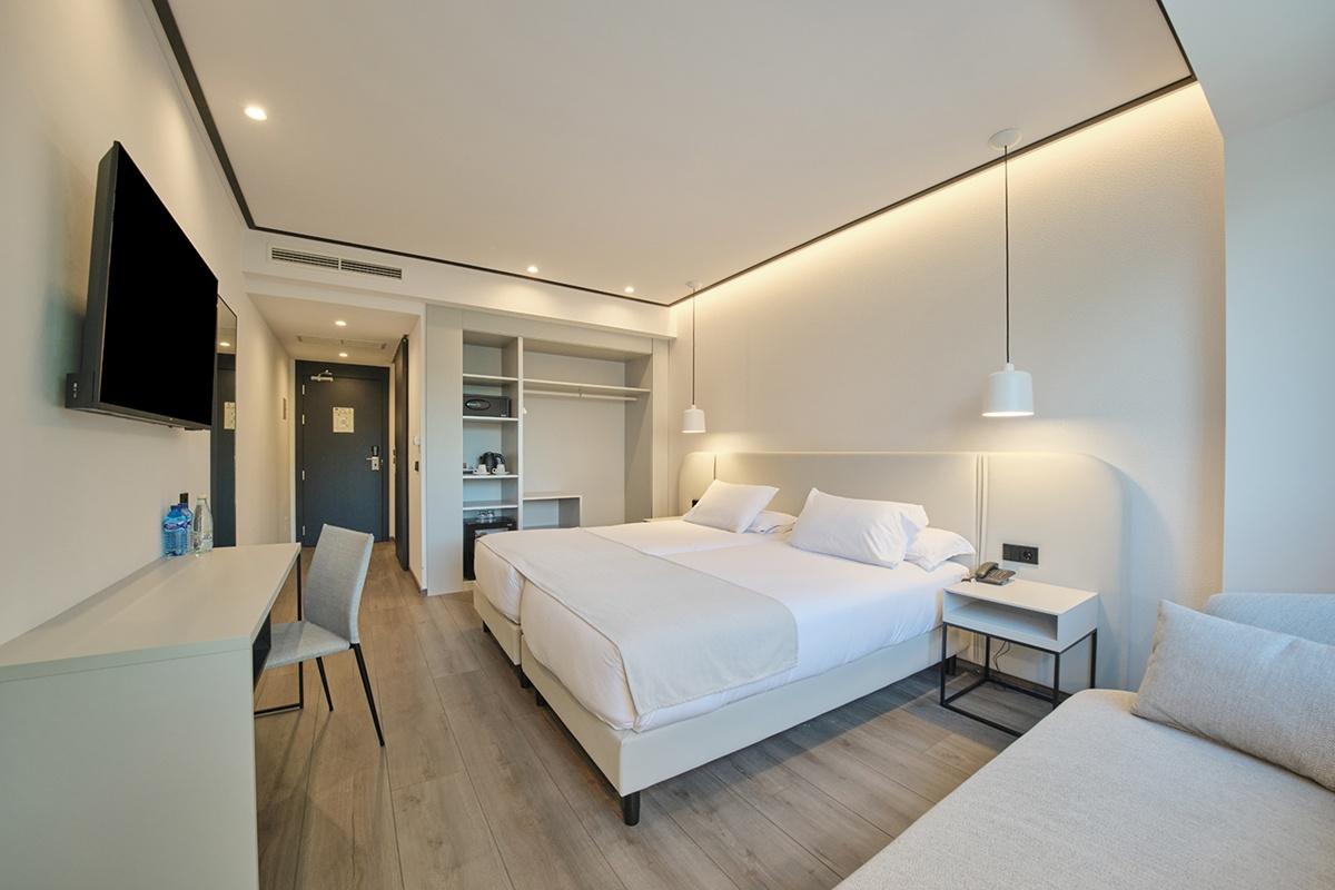 Hotel Rafaelhoteles Ventas (adults Only) 4*