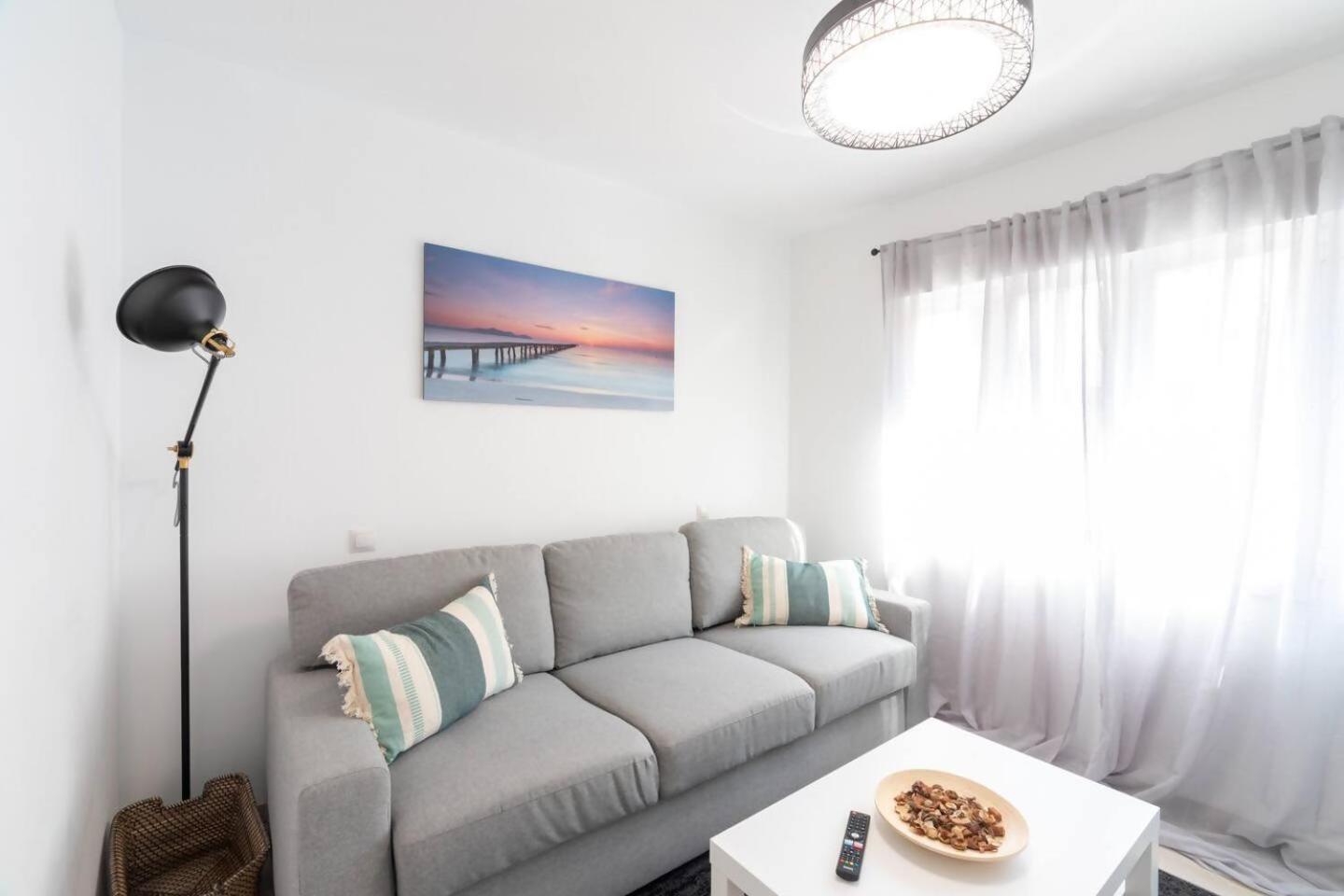 Market Martinez De La Riva Iii Apartamento