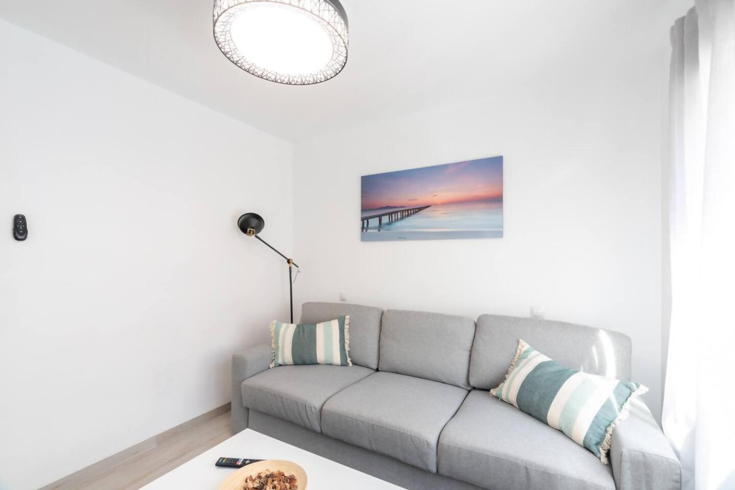 Market Martinez De La Riva Iii Apartamento