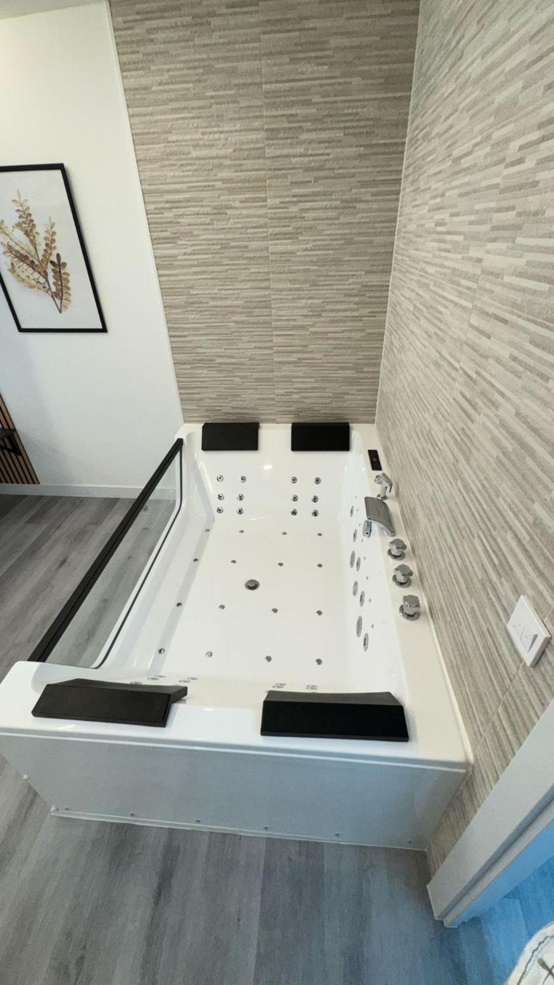 Jacuzzi Atocha * Madrid