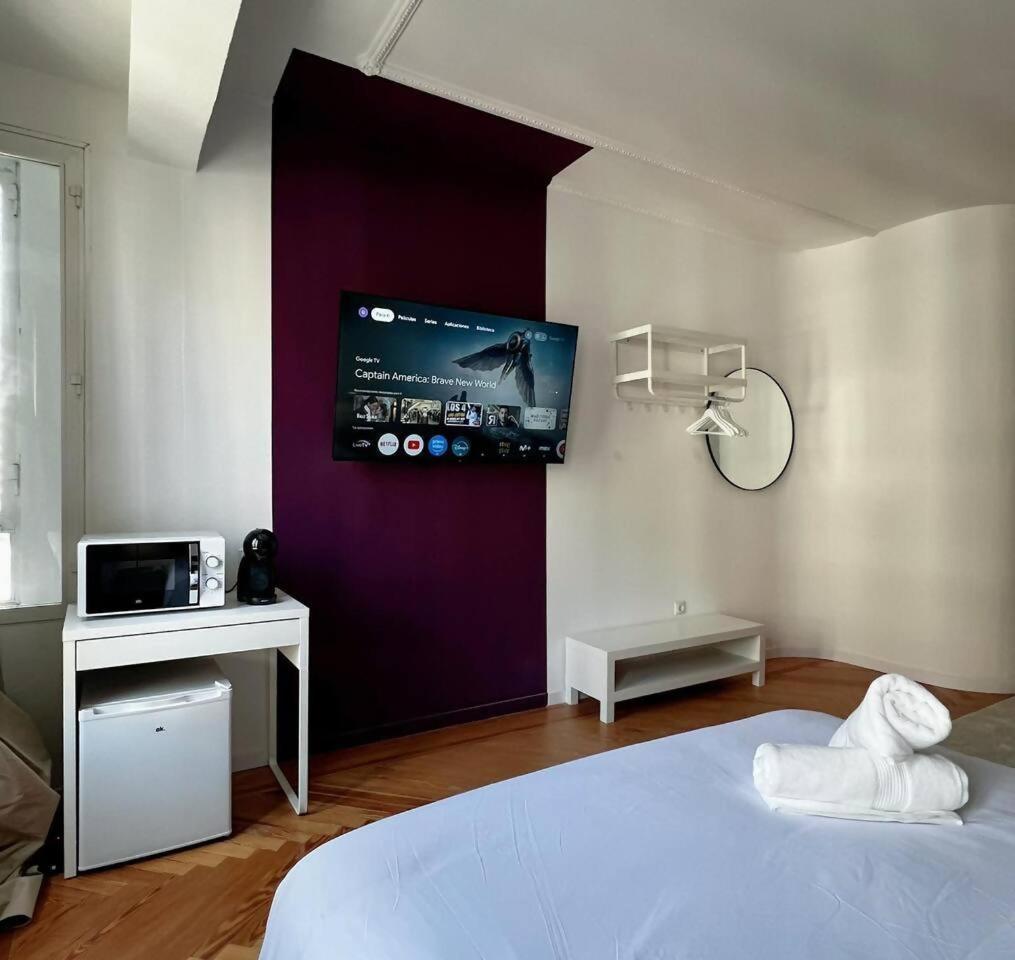Exclusiva Gran Via A Guest house