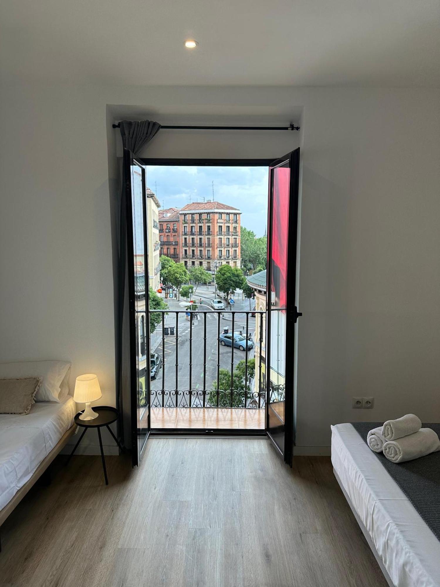 Casa De Huespedes Mi Lla * Madrid
