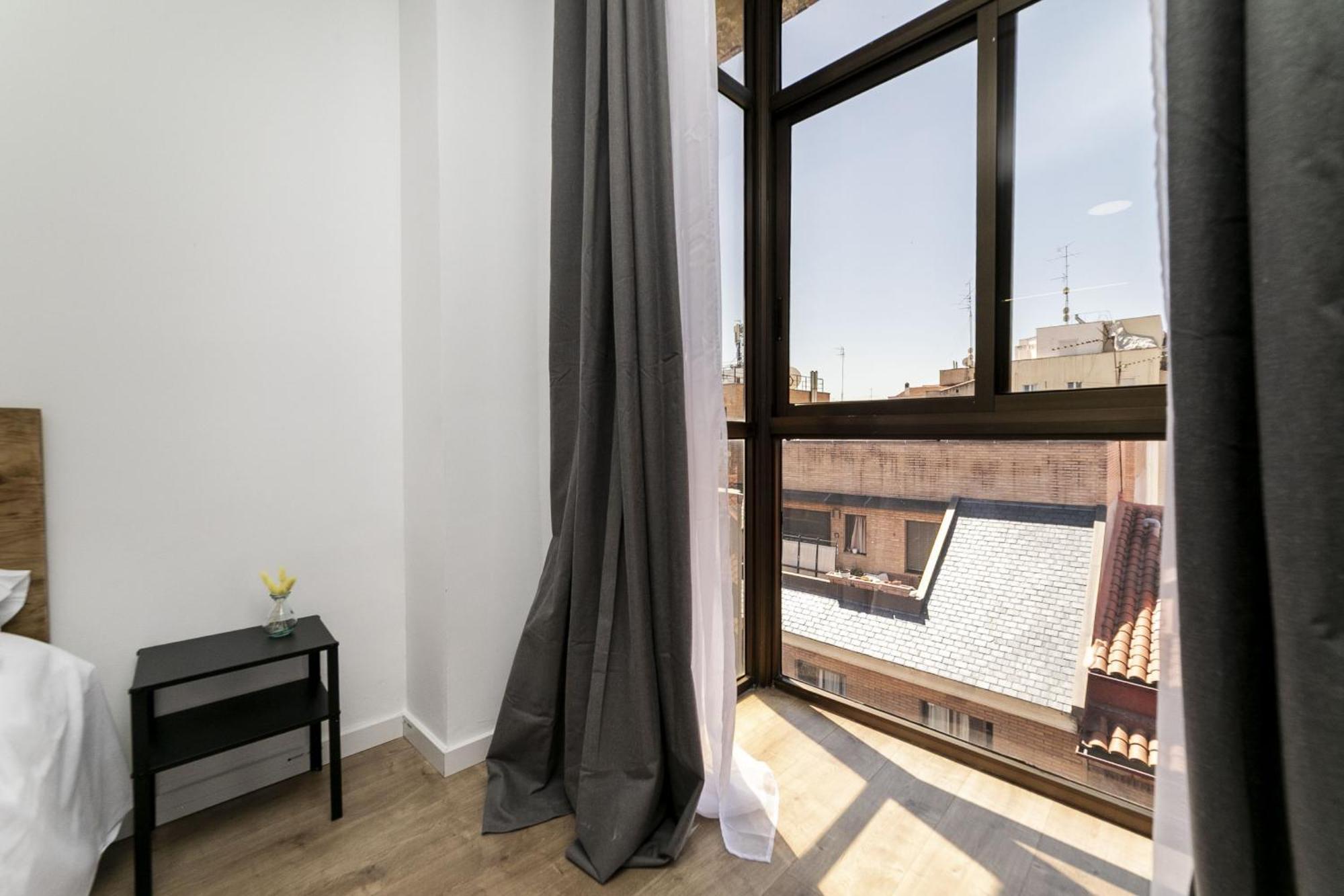Deluxe V - Ferga Apartamento Madrid