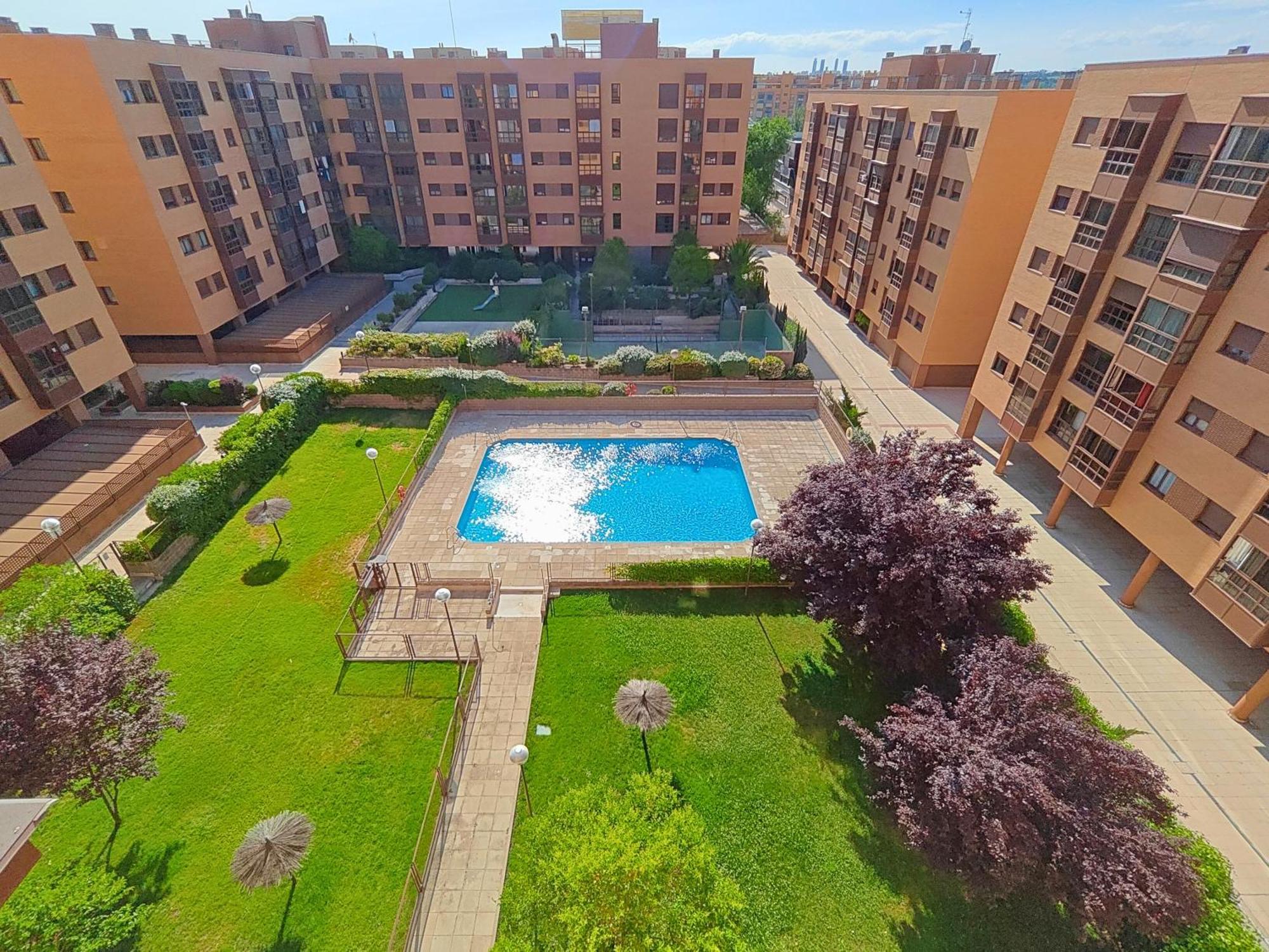 Jmc New Airport Apartamento Madri