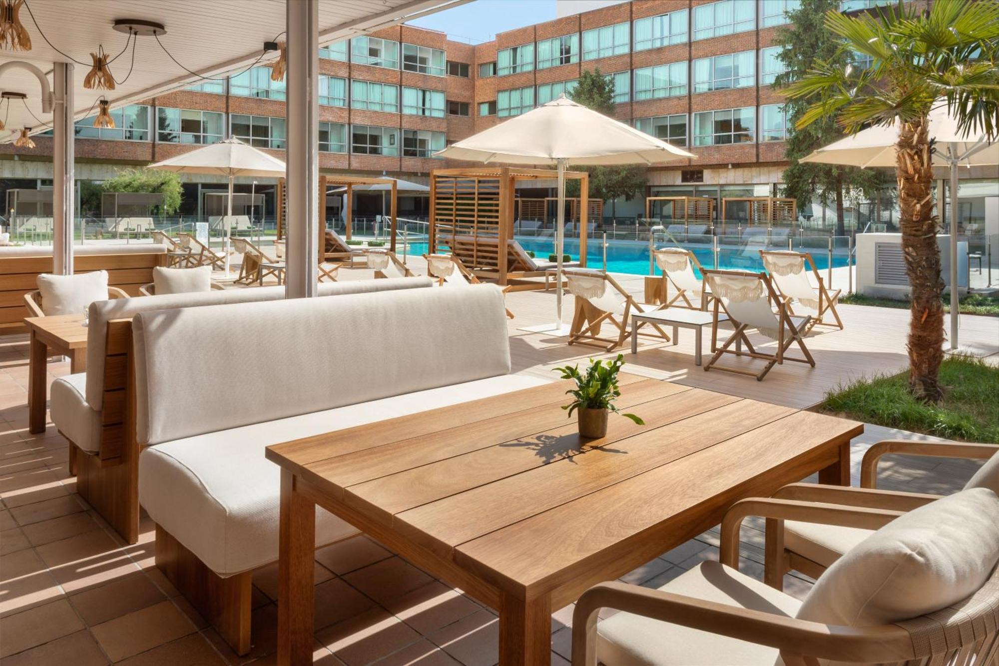 Hotel Melia Barajas 4*