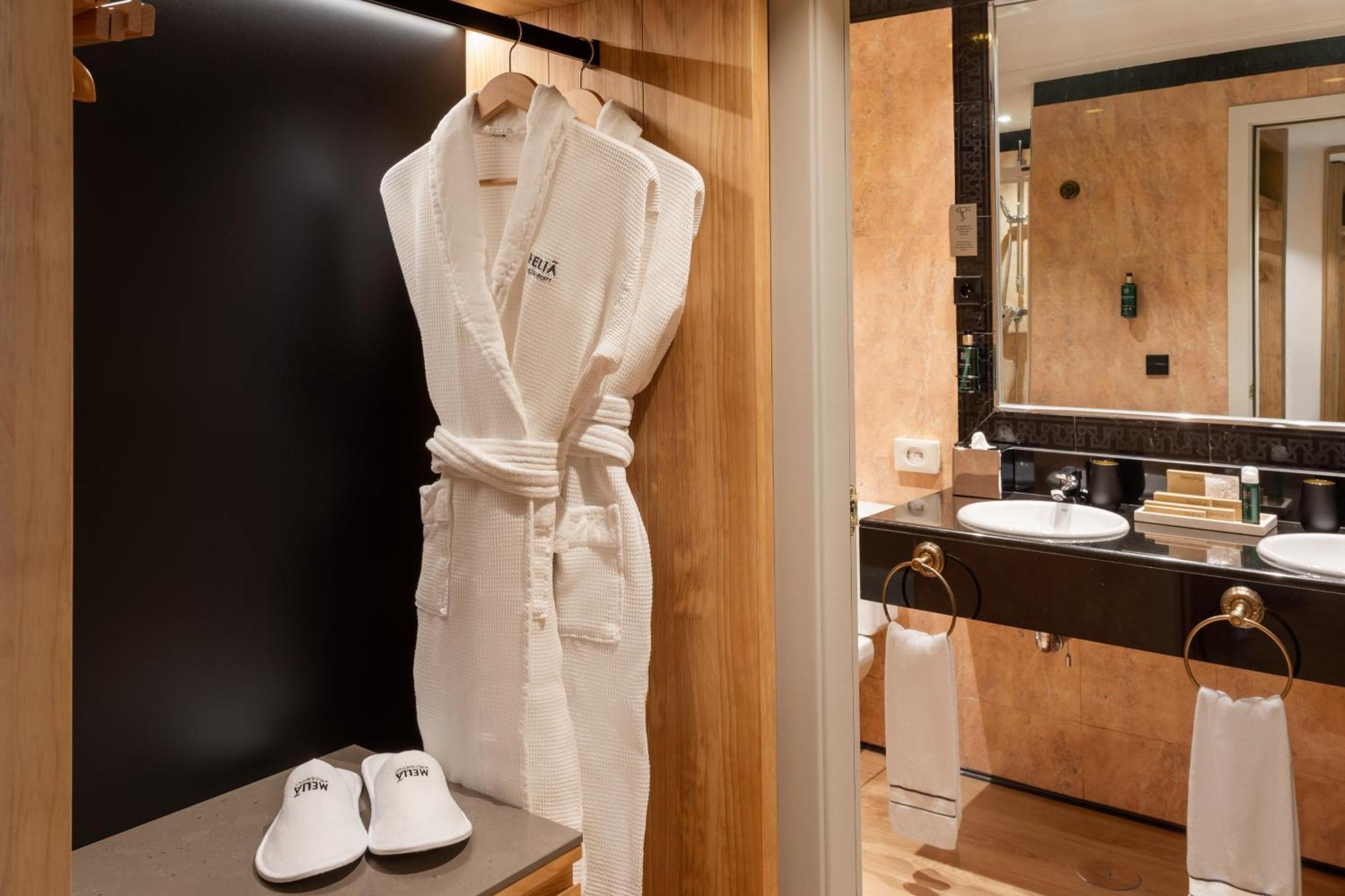 Melia Barajas 4* Madrid