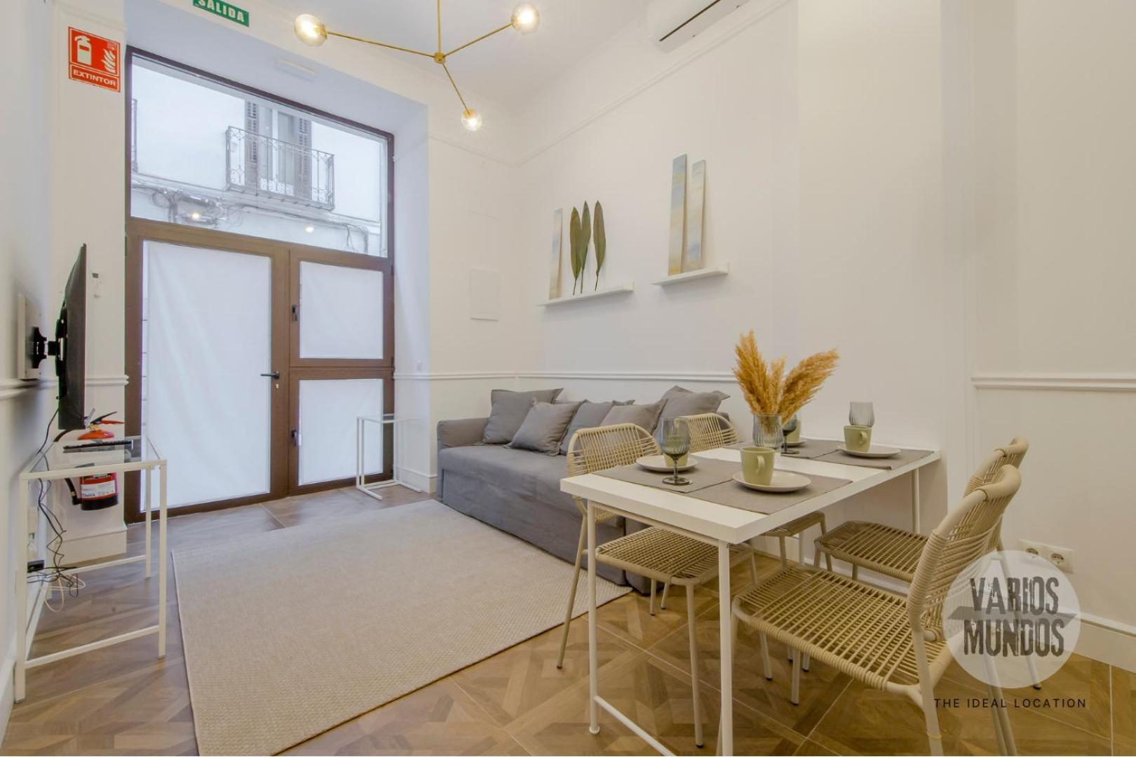Confort Y Cultura Para 10, En El Vibrante Lavapies Appartement *