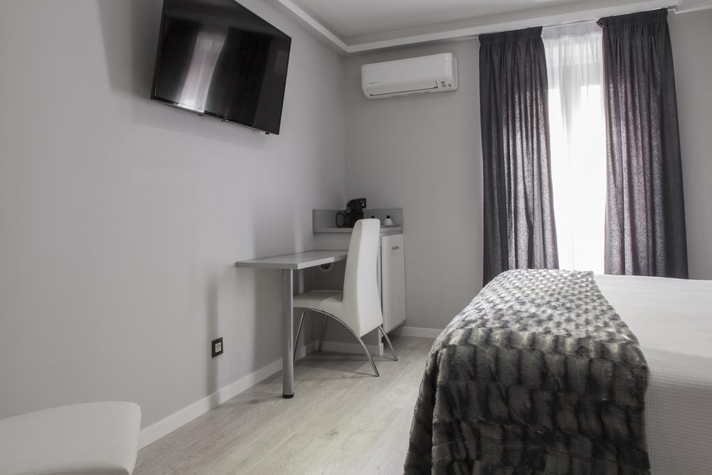 Gasthof Overnight Madrid