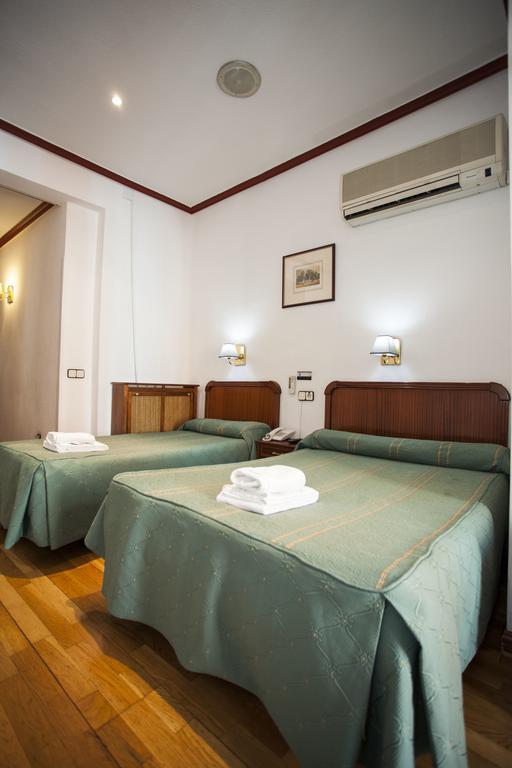 Carrera Guest house 2*