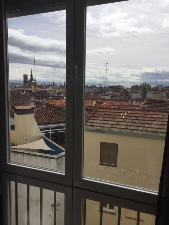 Apartamento Plaza Santo Domingo Madri