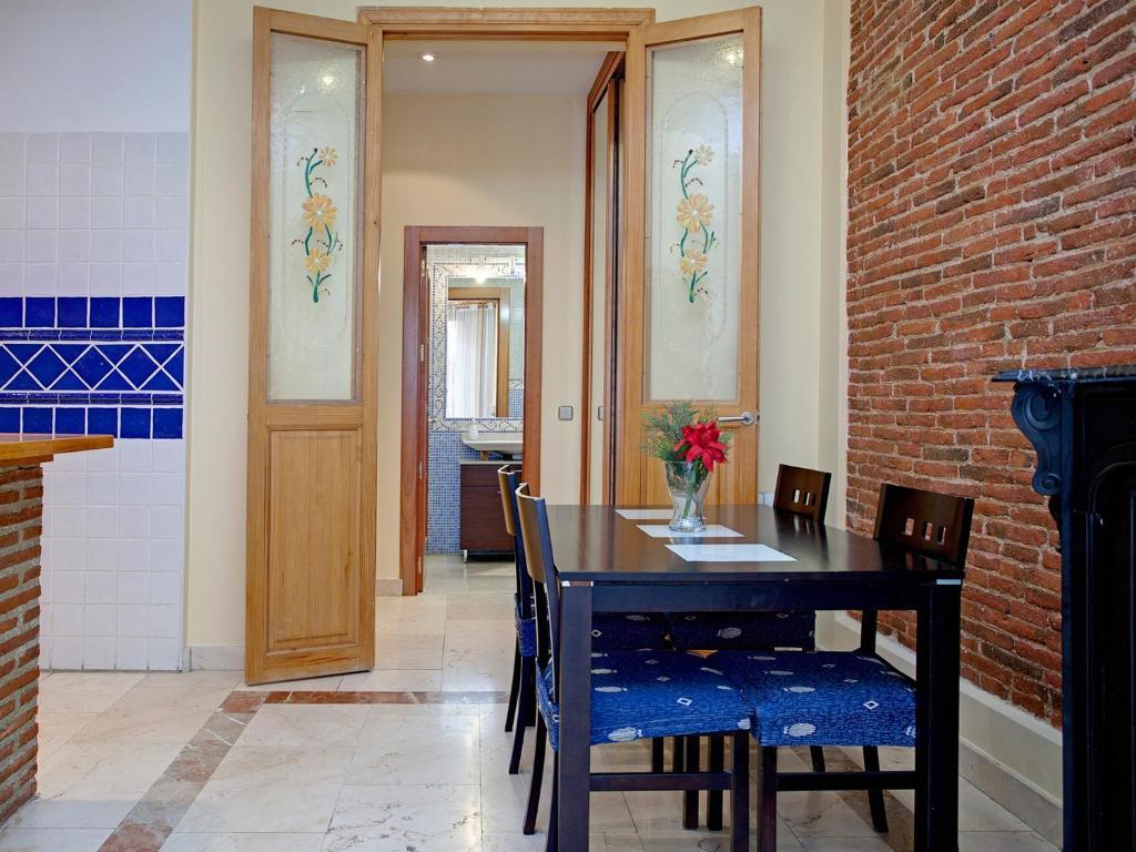 Santa Ana Apartment