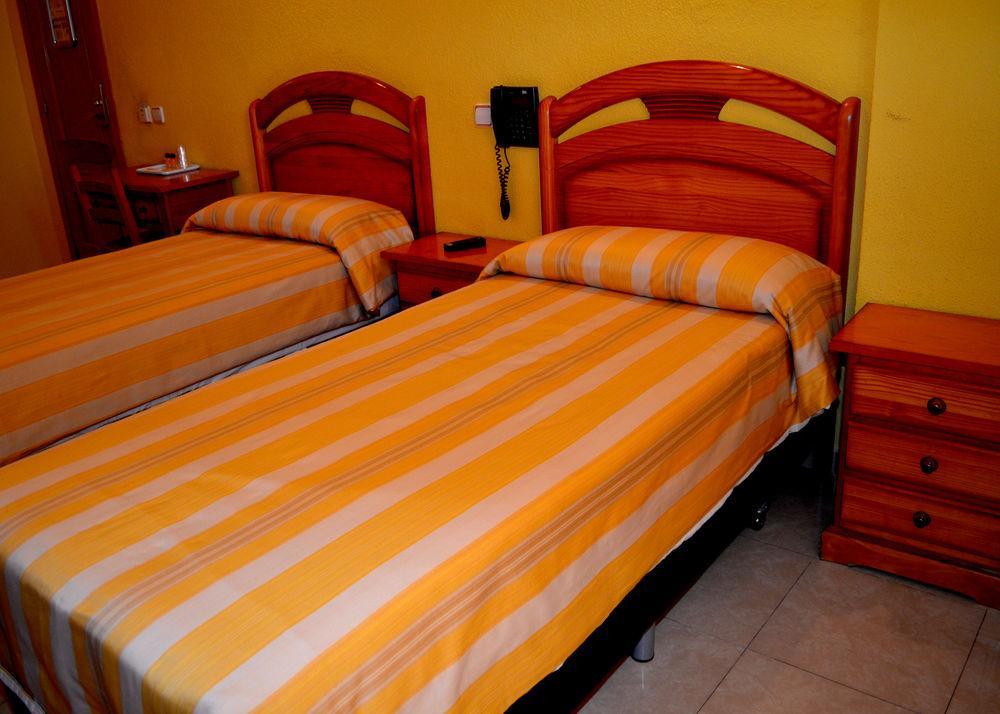 Albergue Josefina-gran Via *