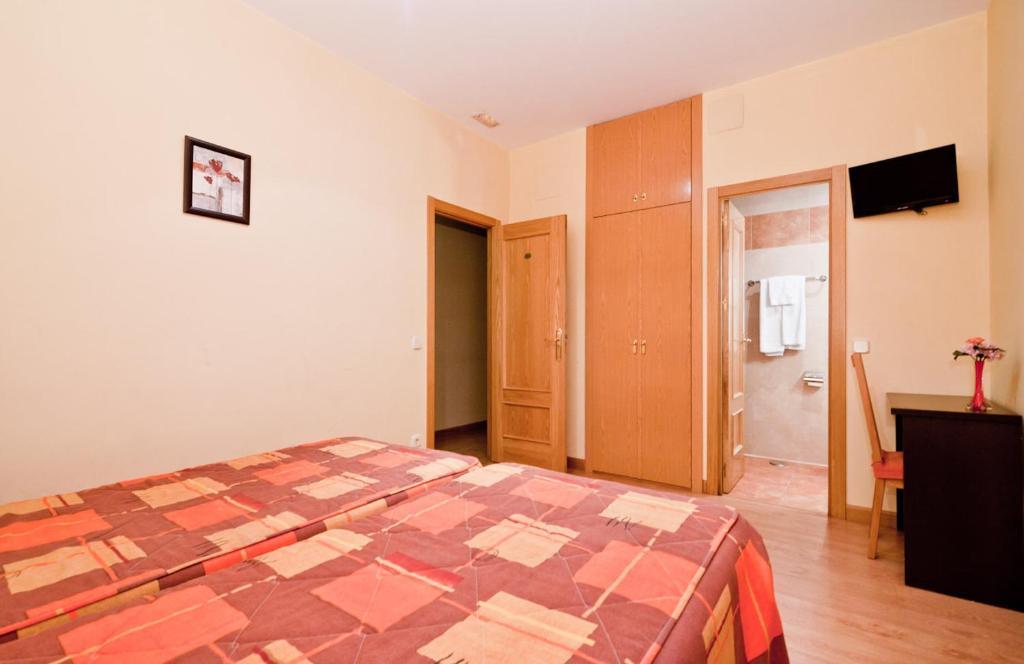 Cortes Guest house Madrid
