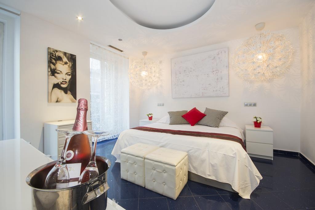 Apartment Alaia Holidays Gran Via Madrid
